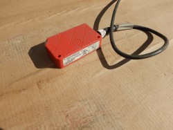  Leuze electronic HRT 46/44-800-S12