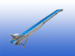 RVS opvoerband van 8,2 meter met meenemers om de 25 cm en 7 cm hoog