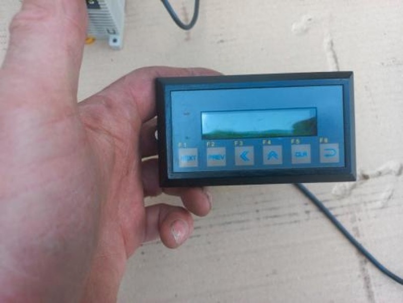 Te koop als set  PLC Omron CPM1A-10CDR-A-V1 Display Omron NT2S-SF122B-EV2 