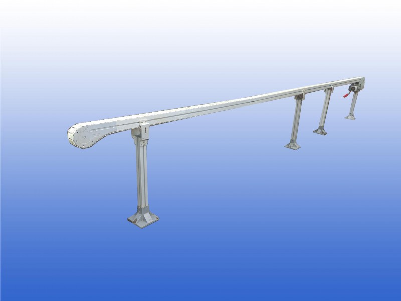 FlexLink transportband met een lengte van 7,1 meter. Modulair opgebouwd en eenvoudig in lengte aan te passen voor flexibele integratie in productie- en transportsystemen.