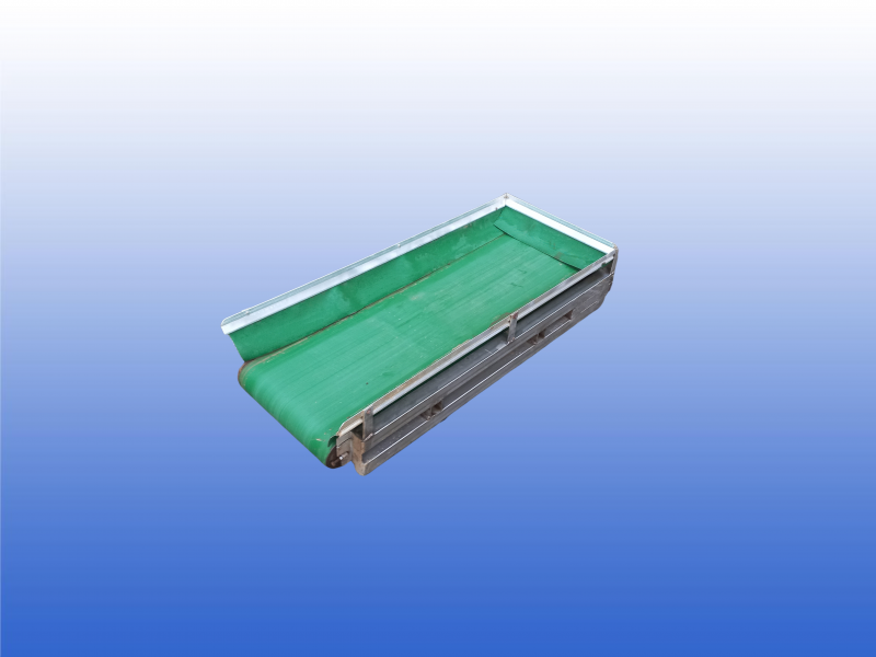 Gebruikte transportband met trechterinworp 34 cm breed en 1.1 meter lang met koprol aandrijving
