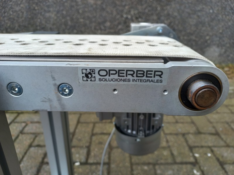 Operber transportband 1,4 meter met 120 mm band en geïntegreerde koeloptie via luchtinlaat