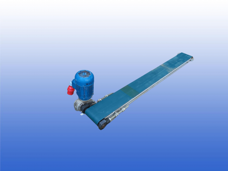 Gebruikte transportband van 1,55 meter lang met een bandbreedte van 16 cm.