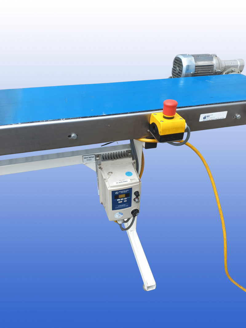 Transportband Bodt Metaaltechniek 3150 mm lang en 270 mm breed met snelheidsgeregelde 230V motor