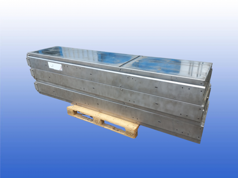 Transportband met RVS roestvrijstalen frame van 22 meter en 55 cm bandbreedte