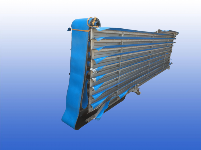Gebruikte transportband 37 cm breed 64,3 meter lang modulair opgebouwd
